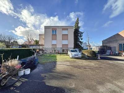 AV local industriel + hab sur 57 ares à Fegersheim