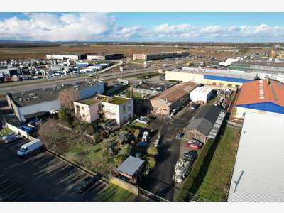 AV local industriel + hab sur 57 ares à Fegersheim
