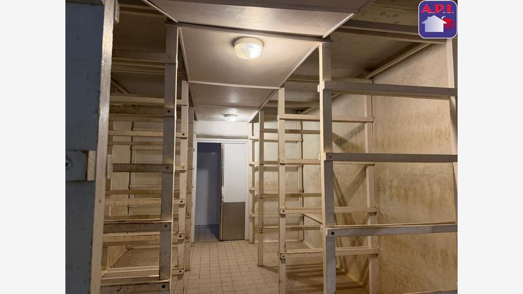 AV bâtiment d'activités 795m² Ferrières-sur-Ariège
