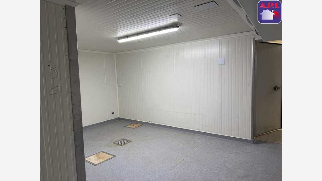 AV bâtiment d'activités 795m² Ferrières-sur-Ariège