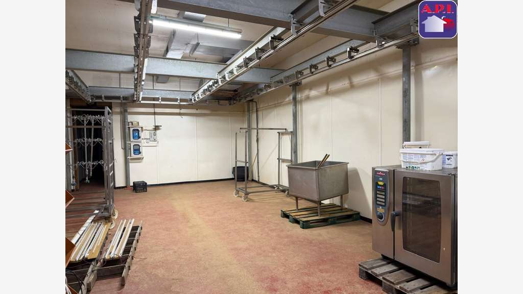 AV bâtiment d'activités 795m² Ferrières-sur-Ariège