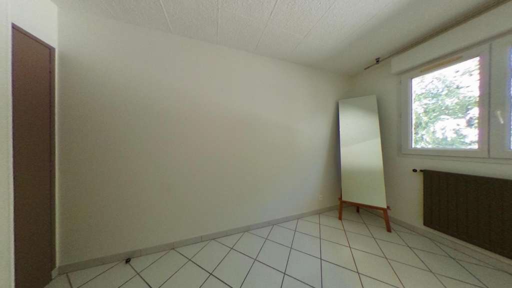 Vente local commercial et maison à Fillières