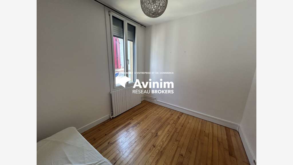 Vente local professionnel de 65m² à Fontenilles