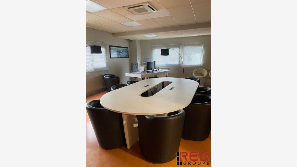 Vente bureaux 362m² et entrepôts 248m² Gardanne
