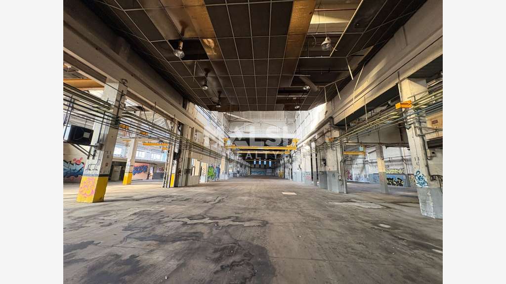 AV bâtiment d'activités 4387m² à Givors 2 Vallées