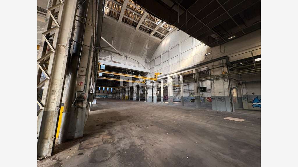 AV bâtiment d'activités 4387m² à Givors 2 Vallées