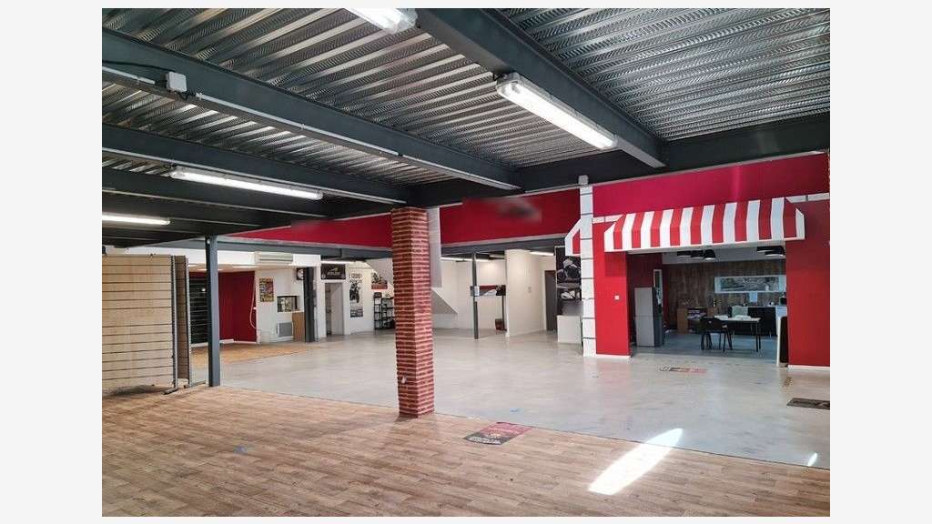 Vente local d'activité 1410m² Grenade sur Garonne