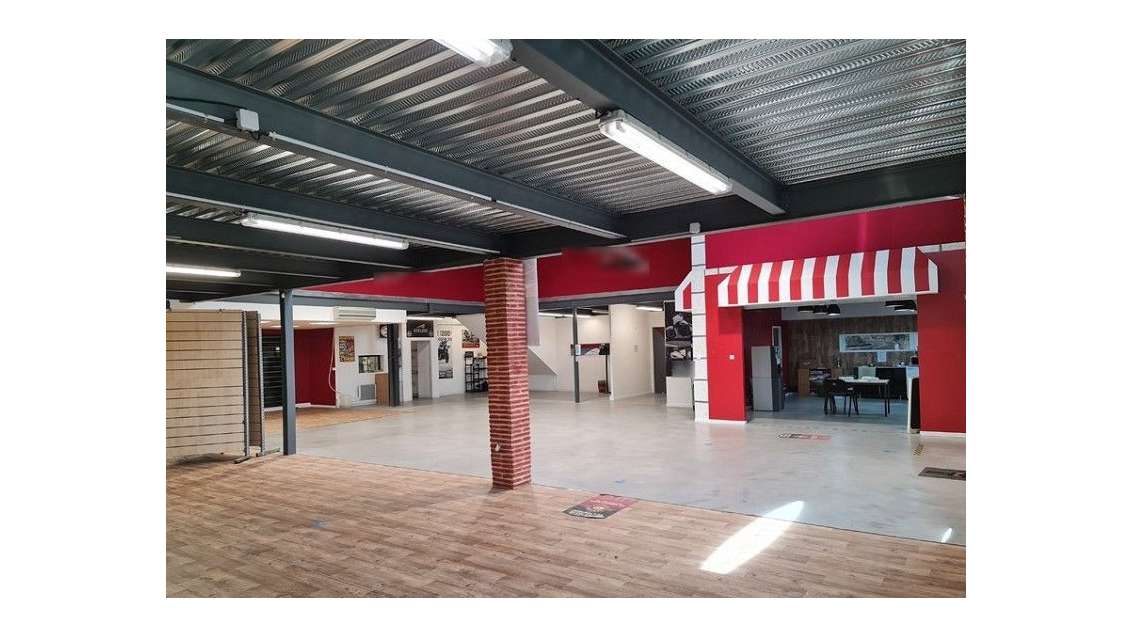 Vente local d'activité 1410m² Grenade sur Garonne