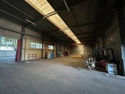 Bâtiment industriel à vendre à 30 min Langres (52)