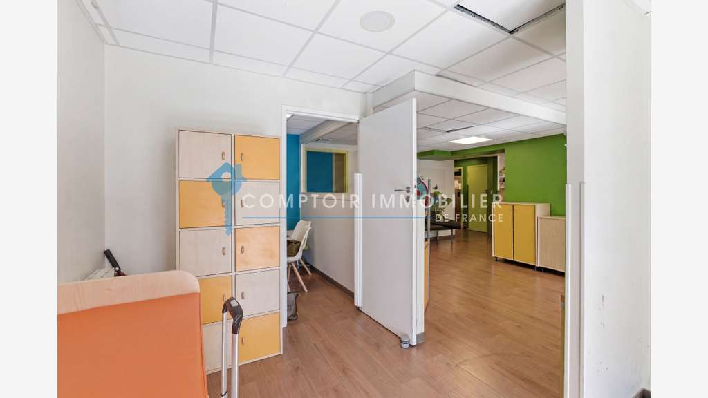 A vendre local 106m² rue Abbé Grégoire à Grenoble