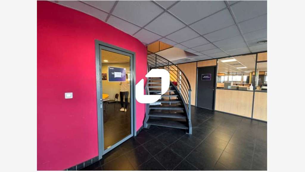 Vente Local d'activité 6127m² Houplines
