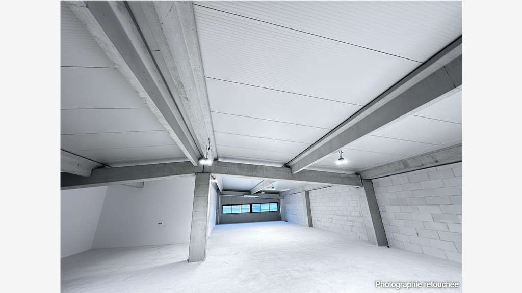 Vente local d'activité 1015m² Hyères ZI St Martin