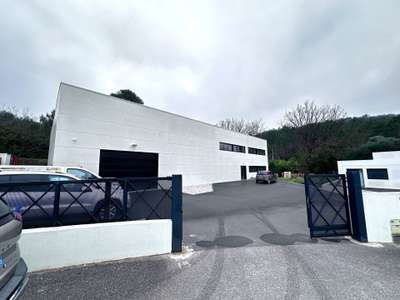 Vente Locaux d'activités - Entrepôts à Hyères