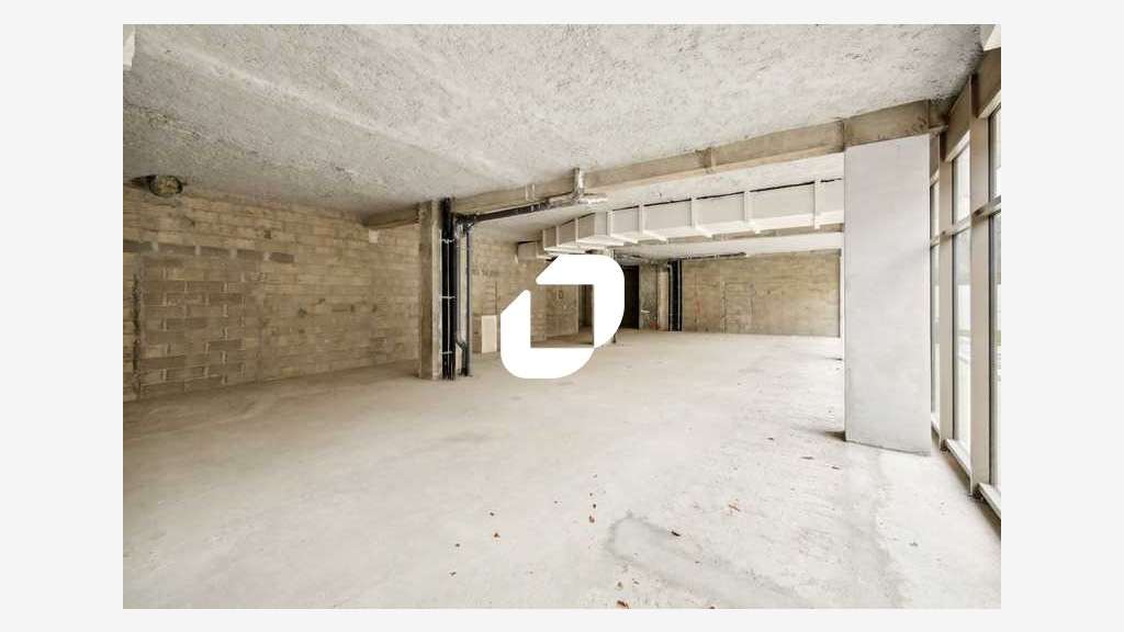 Vente Local d'activité 466m² Ivry sur seine