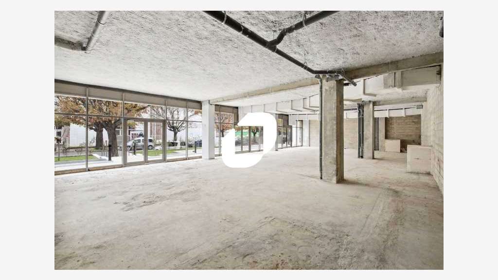 Vente Local d'activité 466m² Ivry sur seine