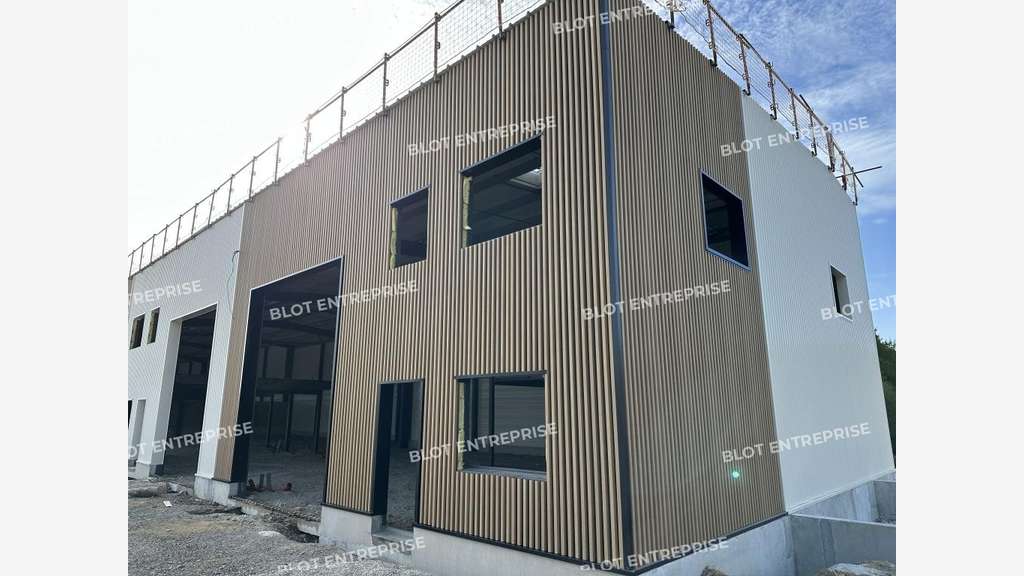 A vendre bâtiment d'activités 643m² à Kervignac