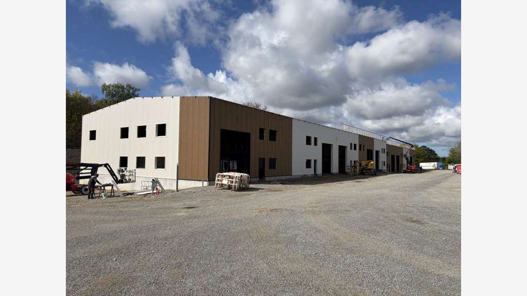 Vente local d'activité 137m² zone Porzo Kervignac