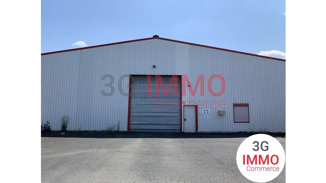 Vente local industriel de 860m² à La Crèche