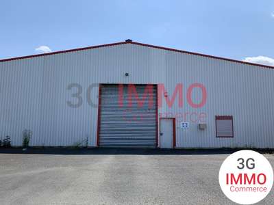 Vente local industriel de 860m² à La Crèche