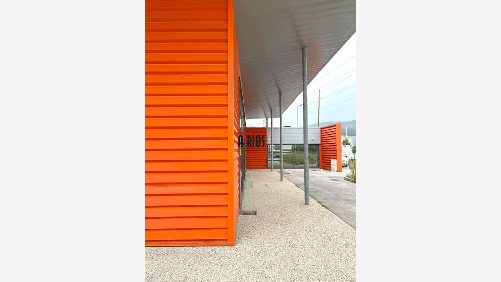 Vente local d'activité de 290m² en ZI à la Farlède