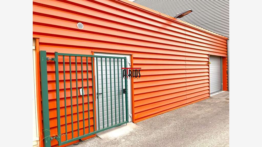 Vente local d'activité de 290m² en ZI à la Farlède