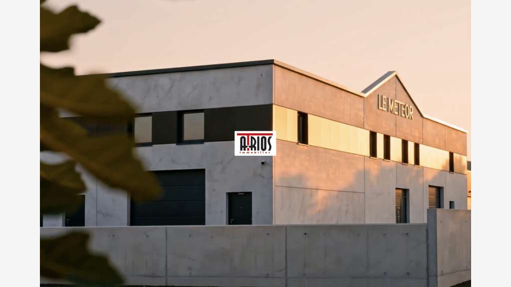 ENTREPOT NEUF 65m² PLUSIEURS SURFACES DISPONIBLES