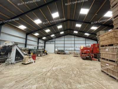 Vente Locaux d'activités - Entrepôts à La Martyre