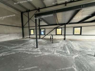 Vente Locaux d'activités - Entrepôts à La Mézière