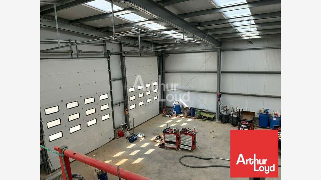 Local d'activité 550m² à vendre La Roche-sur-Yon