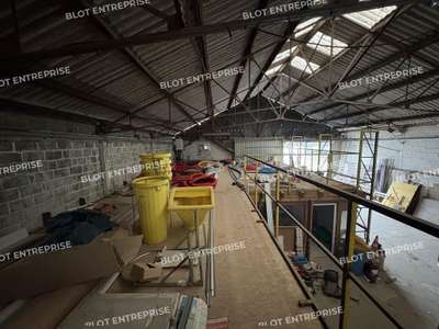 Vente Locaux d'activités - Entrepôts à Landivisiau
