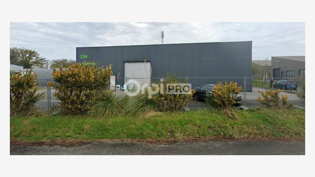 Entrepôts de 450m² et 200m² à vendre à Languidic