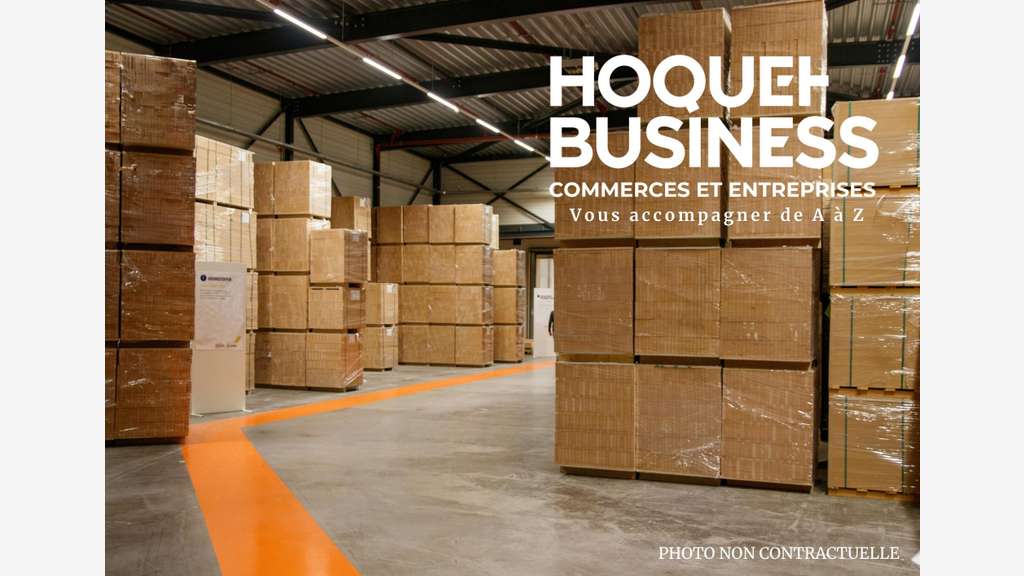 Vente bâtiment type industriel 1200m² au Gua
