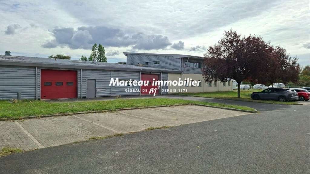 A VENDRE BATIMENT D'ACTIVITES 940 m² LE MANS
