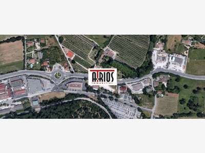 Vente bureaux et entrepôt de 1112m² au Pradet