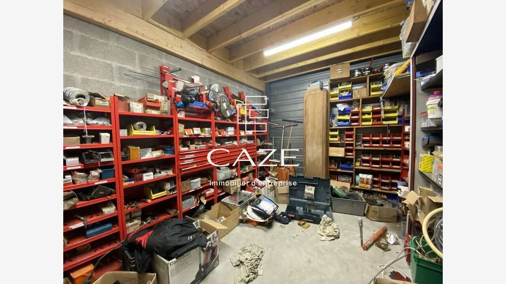 Local d'activité 250m² à vendre le Taillan Médoc
