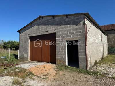 Vente Locaux d'activités - Entrepôts aux Artigues-de-Lussac