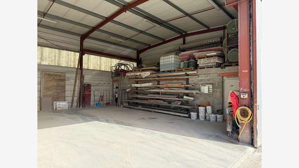 A vendre local industriel de 320m² à Libourne