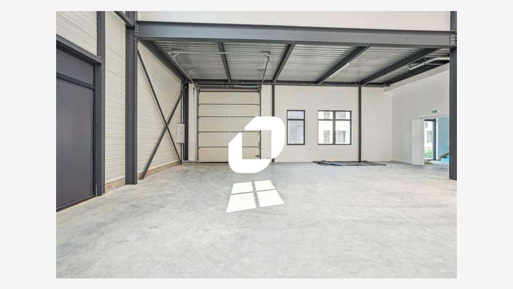 Vente Local d'activité 290m² Lieusaint