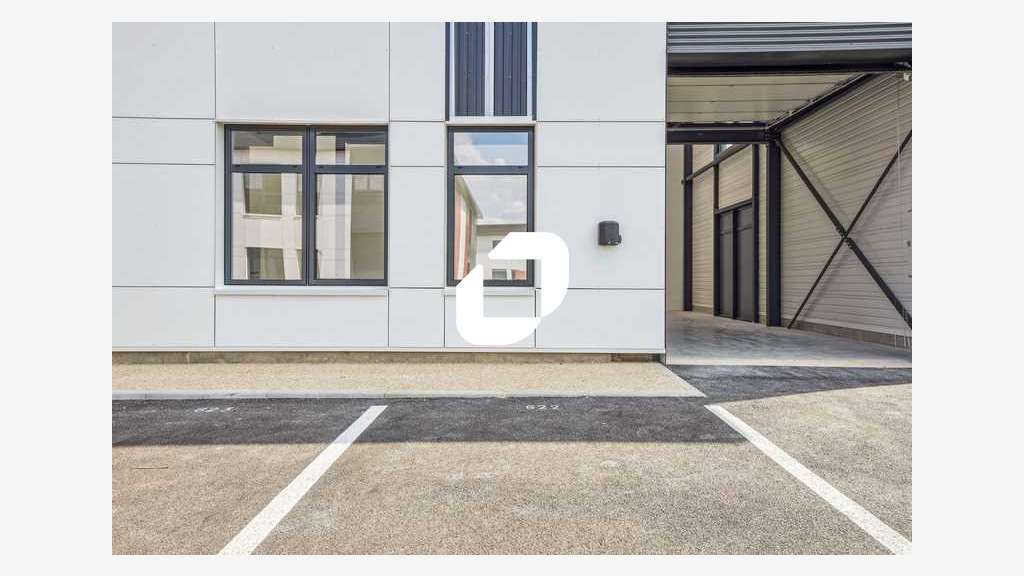 Vente Local d'activité 290m² Lieusaint