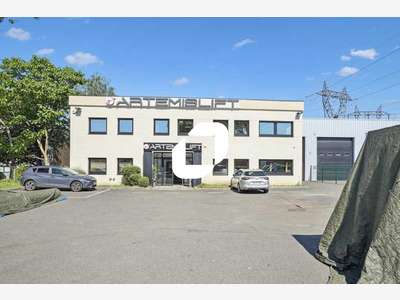 Vente Local d'activité 1220m² Lisses