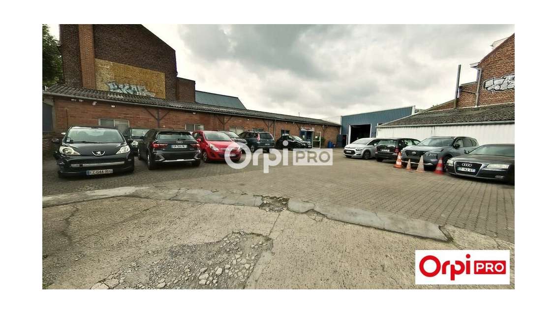 Entrepôt 1280m² à vendre secteur stratégique Loos