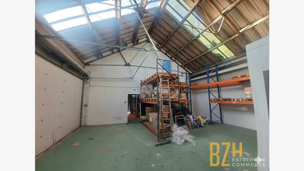 A vendre local d'activité indépendant à Ploemeur