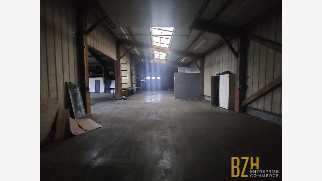 Local d'activité de 720m² à vendre secteur Lorient