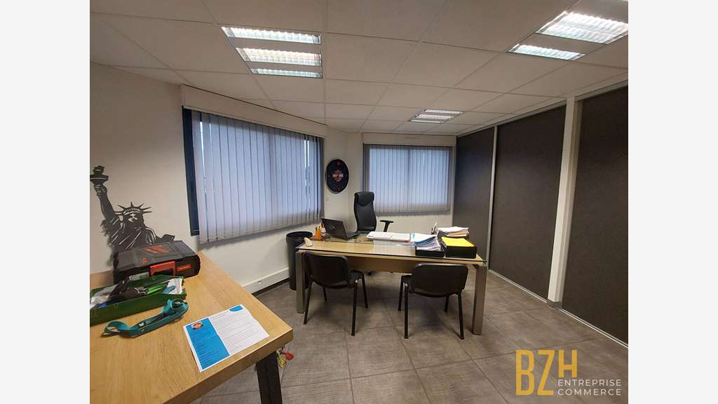 Local d'activité de 720m² à vendre secteur Lorient