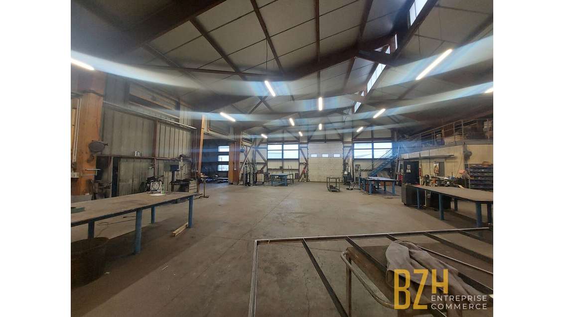 Local d'activité de 720m² à vendre secteur Lorient