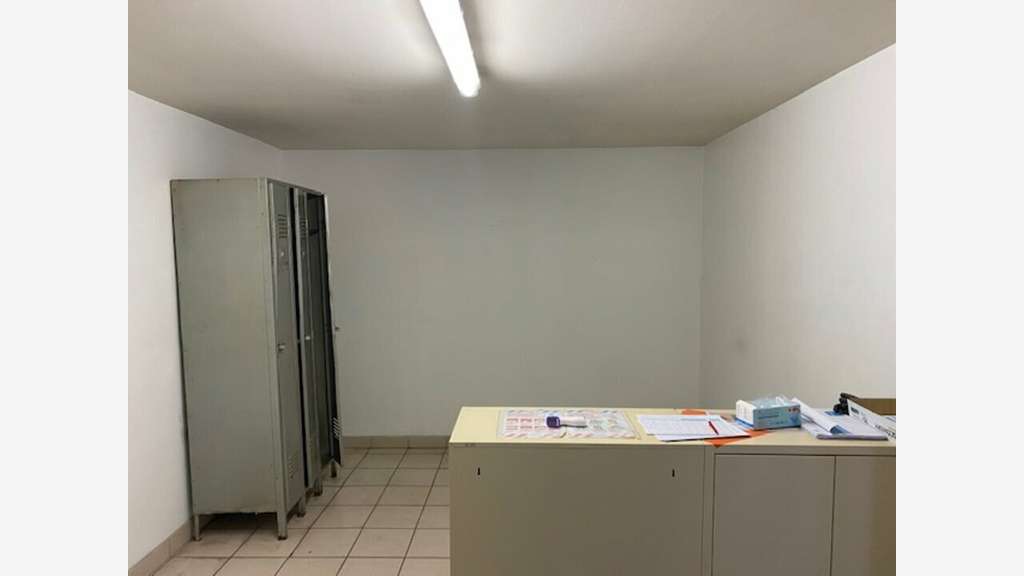 Local d'activité atelier 3000m² à vendre à Luçon