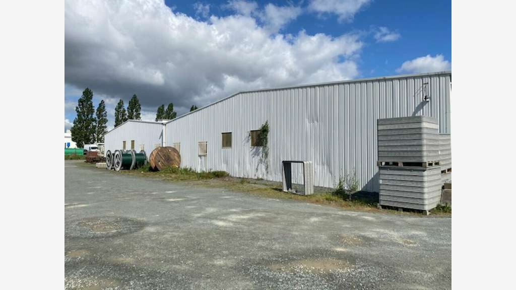 Local d'activité atelier 3000m² à vendre à Luçon