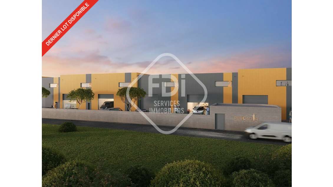 Local d'activité 181m² + parkings à vendre à Lunel