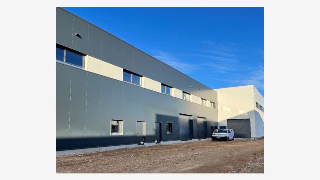 Local d'activité de 288m² à vendre à Lunel Viel
