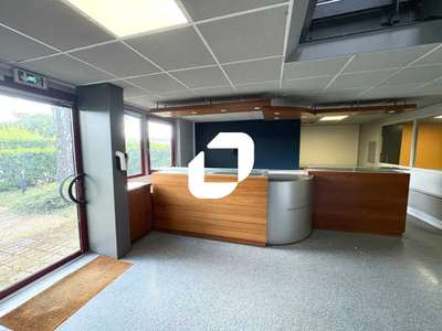 Vente Locaux d'activités - Entrepôts à Magny-les-Hameaux